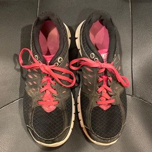 Nike Flex Run running shoes